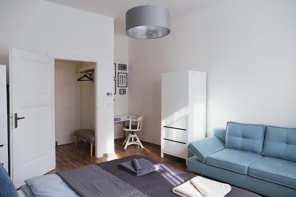 Apartment Gesse Jirsikova Прага Экстерьер фото