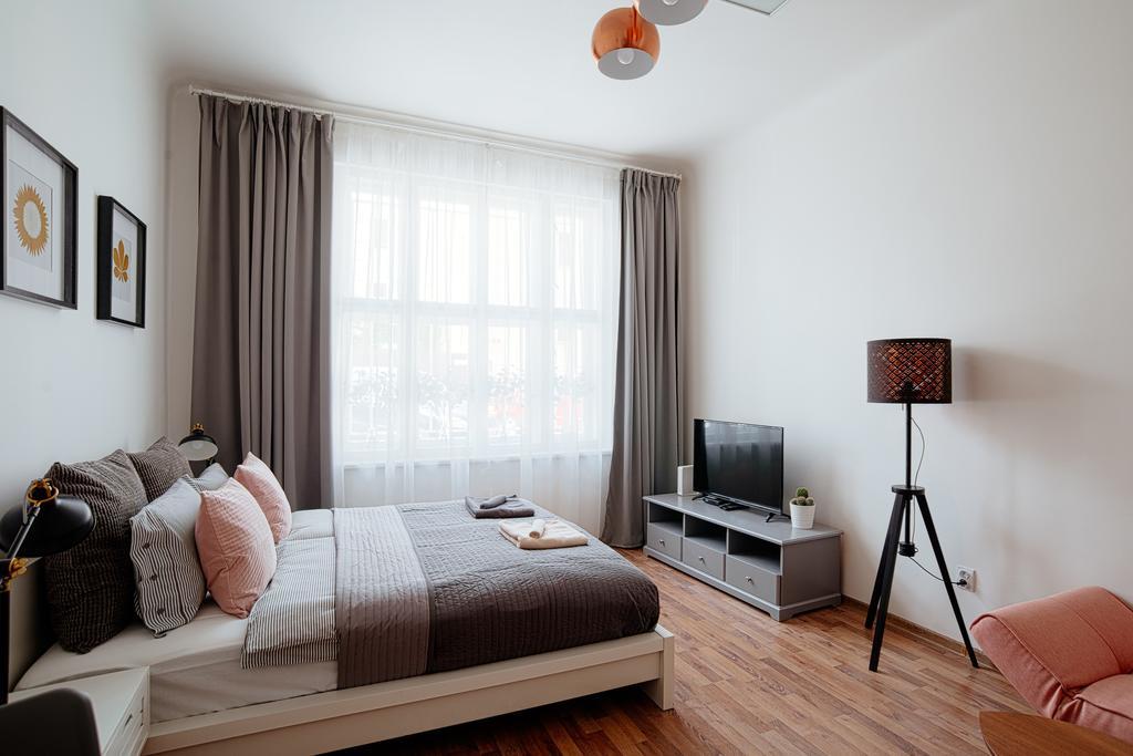 Apartment Gesse Jirsikova Прага Экстерьер фото